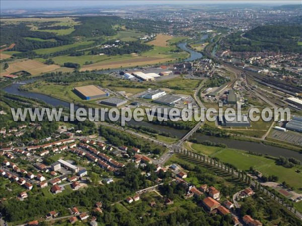 Photo aérienne de Champigneulles