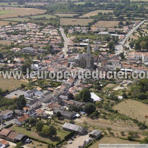 Photo aérienne de Saint-Hilaire-de-Chalons
