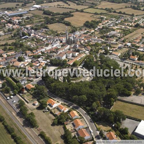 Photo aérienne de Saint-Hilaire-de-Chalons