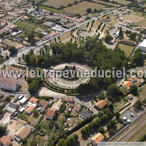 Photo aérienne de Saint-Hilaire-de-Chalons