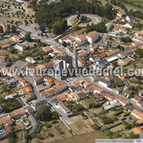 Photo aérienne de Saint-Hilaire-de-Chalons