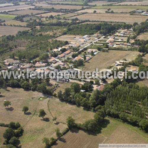 Photo aérienne de Saint-Hilaire-de-Chalons