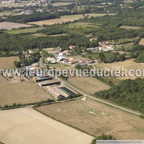 Photo aérienne de Saint-Hilaire-de-Chalons