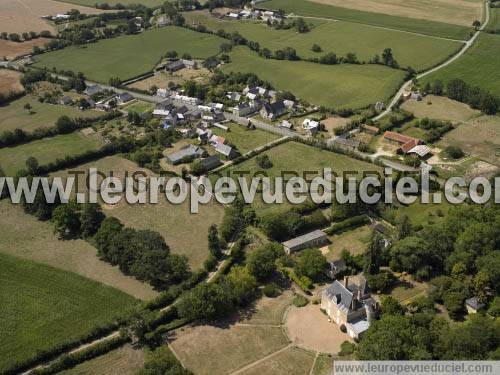 Photo aérienne de Saint-Denis-d'Anjou