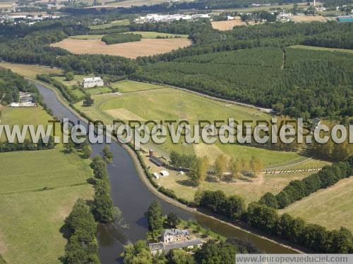 Photo aérienne de Josselin