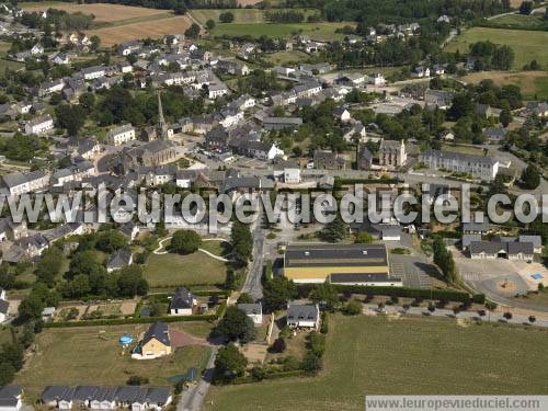 Photo aérienne de Loyat