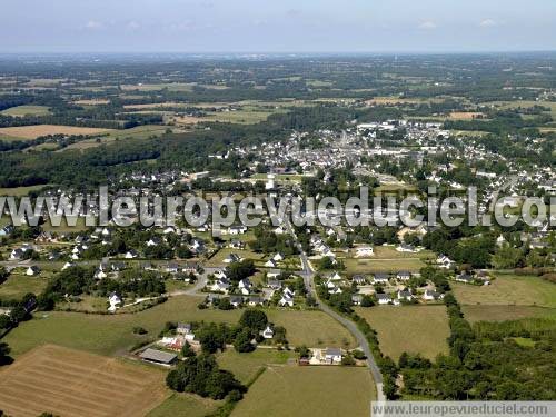 Photo aérienne de Questembert