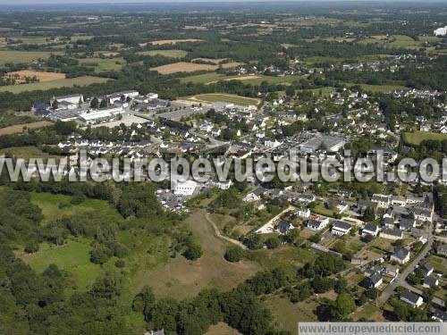 Photo aérienne de Questembert