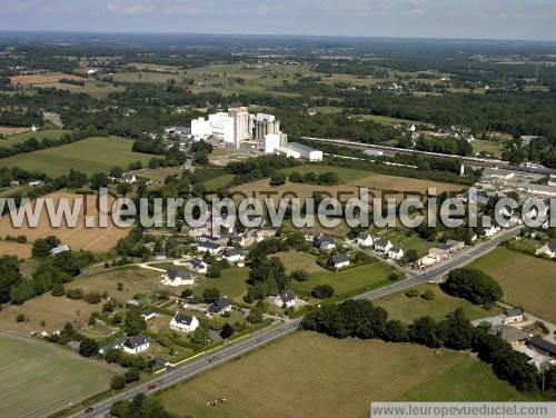 Photo aérienne de Questembert