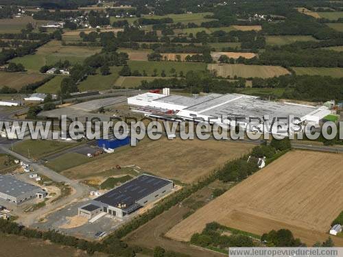 Photo aérienne de Bains-sur-Oust