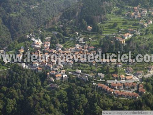 Photo aérienne de Faggeto Lario