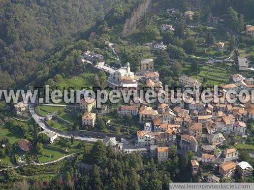 Photo aérienne de Faggeto Lario