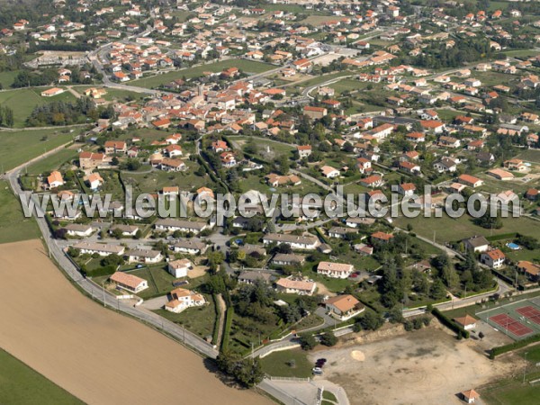 Photo aérienne de Roiffieux