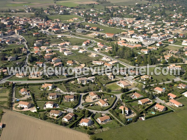 Photo aérienne de Roiffieux