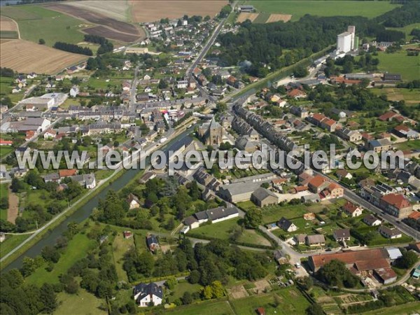 Photo aérienne de Le Chesne