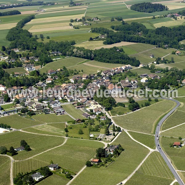 Photo aérienne de Begnins