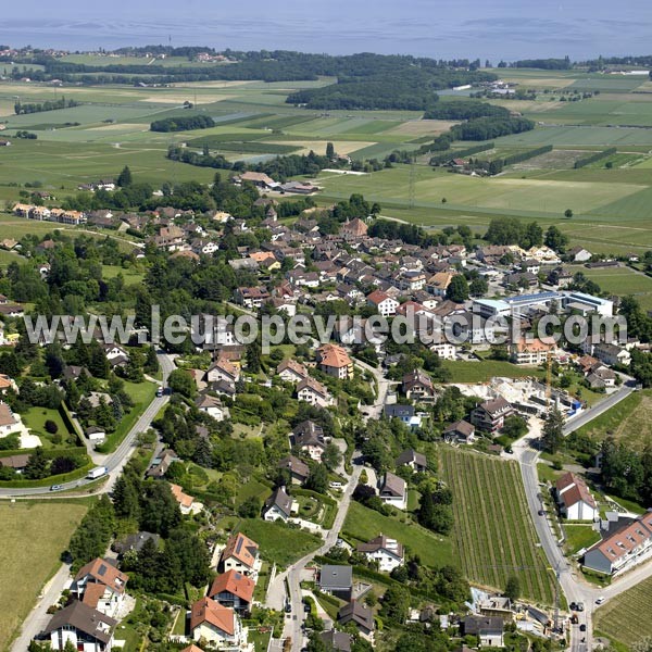 Photo aérienne de Begnins