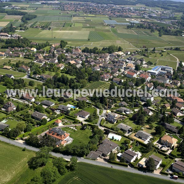 Photo aérienne de Begnins