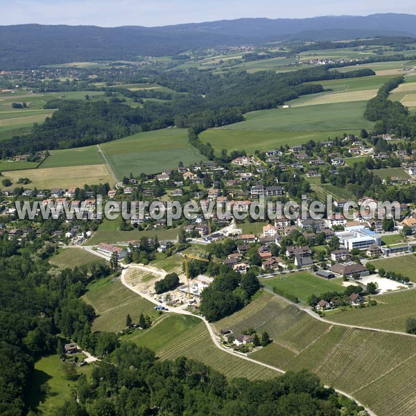 Photo aérienne de Begnins