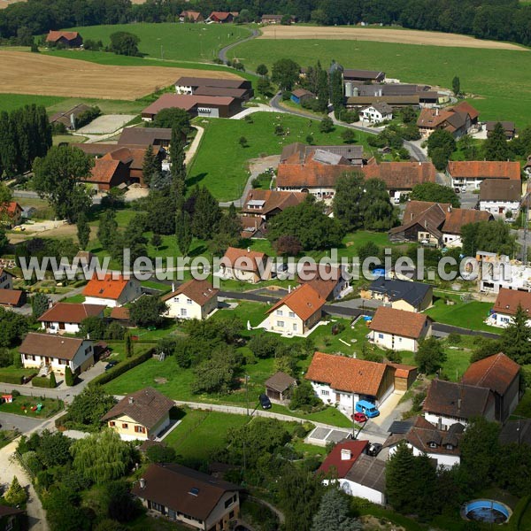 Photo aérienne de Thierrens