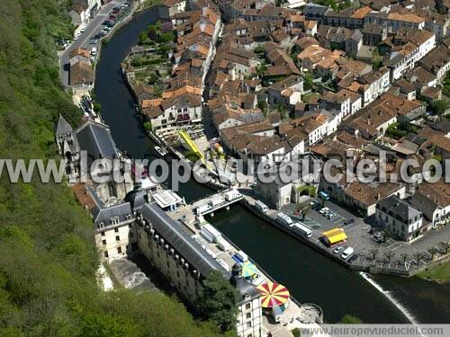 Photo aérienne de Brantme