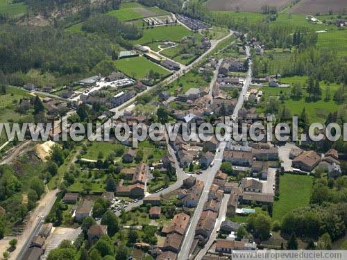 Photo aérienne de Javerlhac-et-la-Chapelle-Saint-Robert