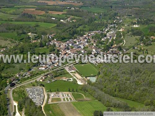 Photo aérienne de Javerlhac-et-la-Chapelle-Saint-Robert