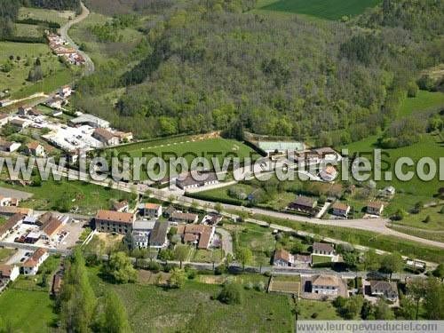 Photo aérienne de Javerlhac-et-la-Chapelle-Saint-Robert