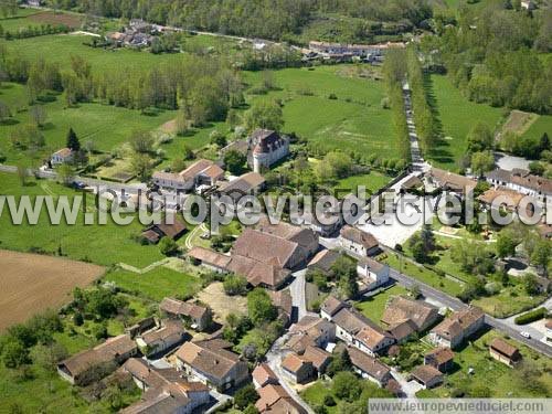 Photo aérienne de Saint-Front-la-Rivire