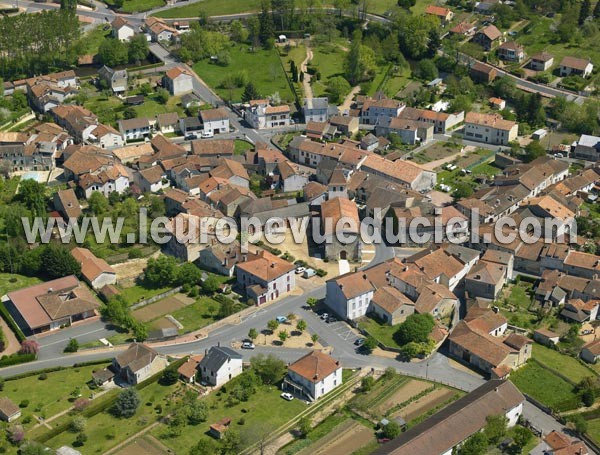 Photo aérienne de Saint-Pardoux-la-Rivire