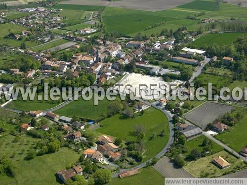 Photo aérienne de Verteillac