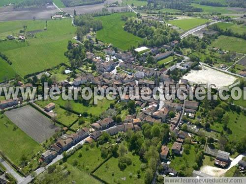 Photo aérienne de Verteillac