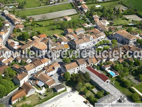 Photo aérienne de Verteillac