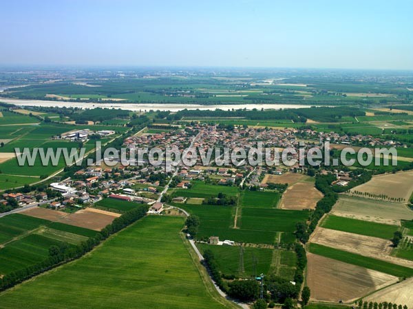 Photo aérienne de Castelnuovo Bocca d'Adda