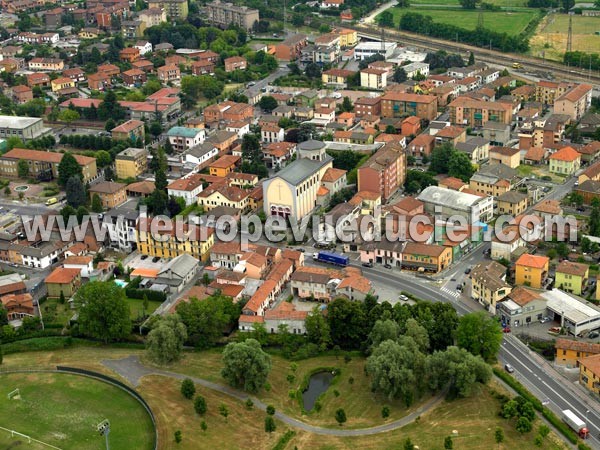 Photo aérienne de Tavazzano con Villavesco