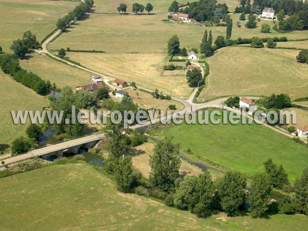 Photo aérienne de Anzy-le-Duc