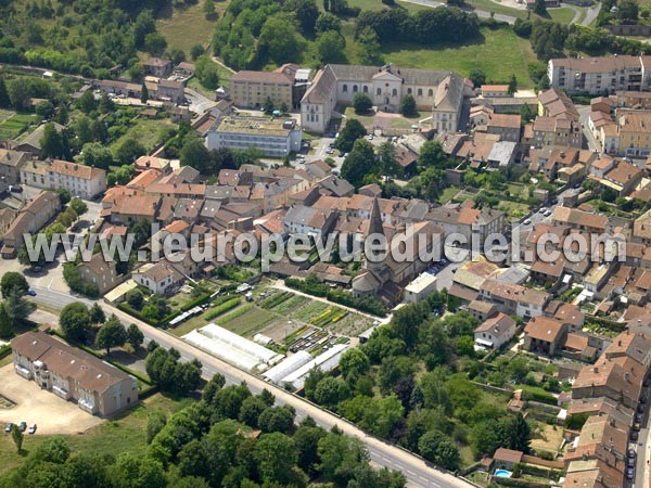 Photo aérienne de Cluny