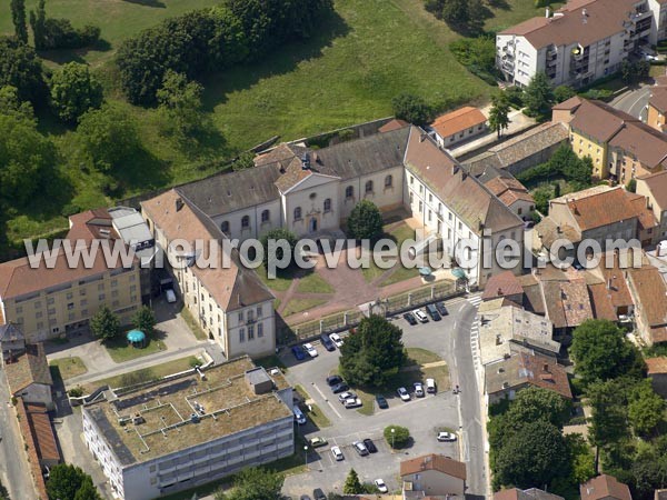 Photo aérienne de Cluny