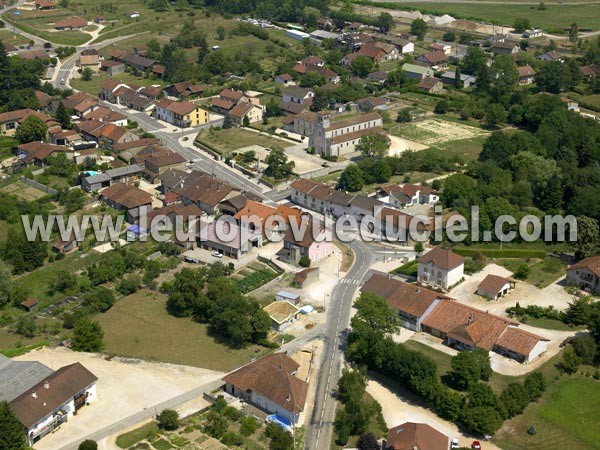 Photo aérienne de Dommartin-ls-Cuiseaux