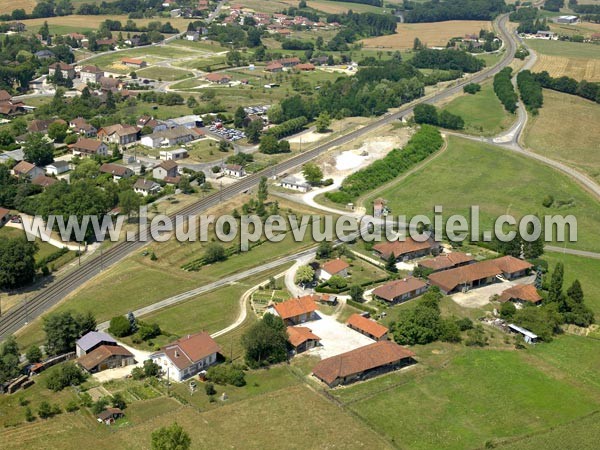 Photo aérienne de Dommartin-ls-Cuiseaux