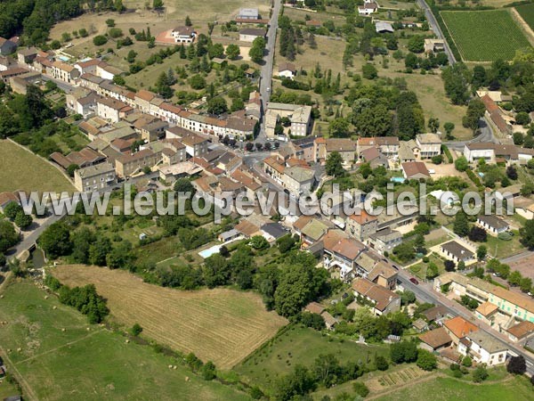 Photo aérienne de La Roche-Vineuse