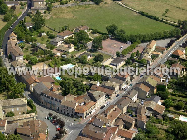 Photo aérienne de La Roche-Vineuse