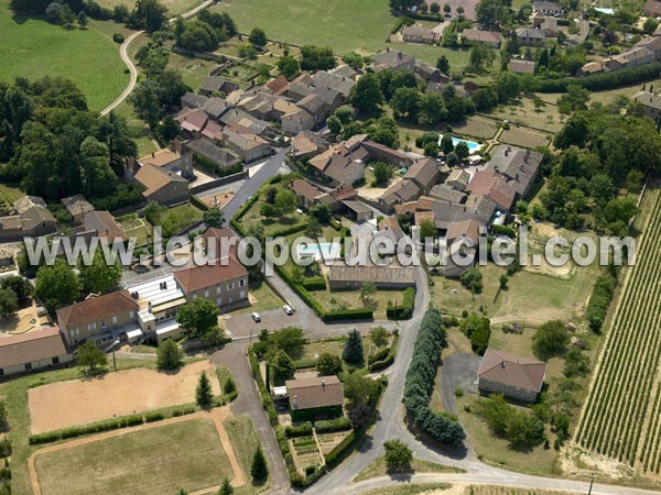 Photo aérienne de La Roche-Vineuse