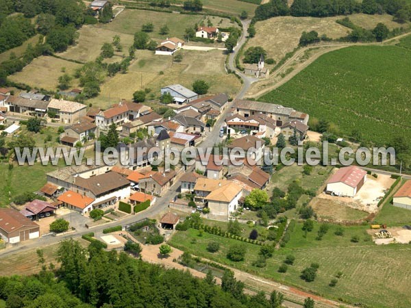 Photo aérienne de Lugny