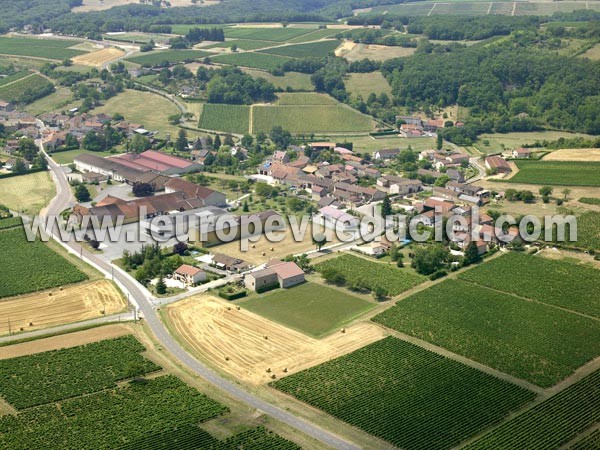 Photo aérienne de Lugny