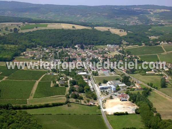 Photo aérienne de Lugny