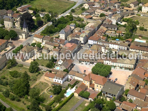 Photo aérienne de Lugny