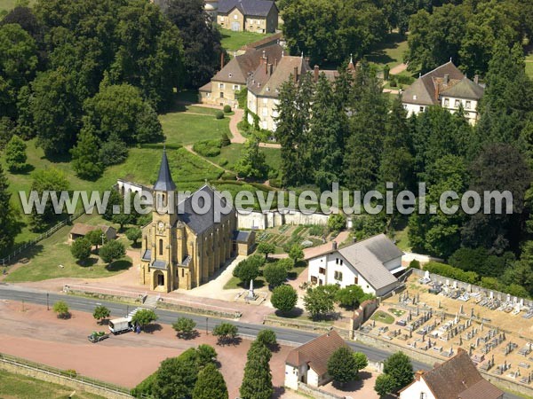 Photo aérienne de Lugny-lès-Charolles