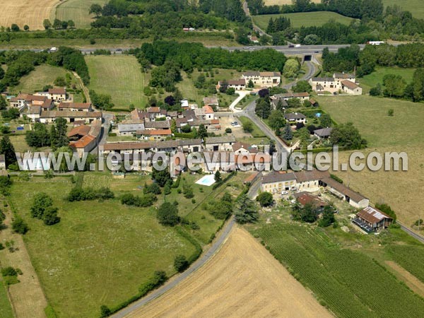 Photo aérienne de Montbellet