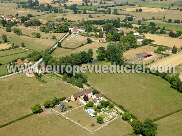 Photo aérienne de Montceaux-l'toile